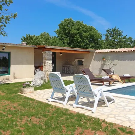 Villa Villa Lorela Mit Privatem Pool *